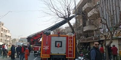 حادثه آتش‌سوزی در خیابان انقلاب