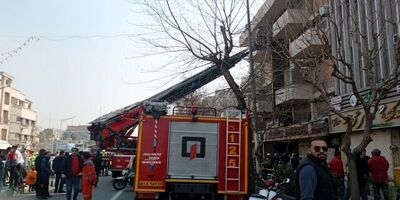 حادثه آتش‌سوزی در خیابان انقلاب