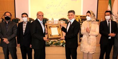 مراسم تودیع معاون بیمه های زندگی بیمه کارآفرین برگزار شد