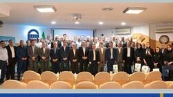 آیین تجلیل از بازنشستگان بیمه آسیا برگزار شد
