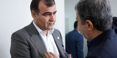 قراردادن صورت جلسات هیات مدیره بر روی سامانه سنهاب مشکلی از صنعت بیمه حل نمی کند + فیلم