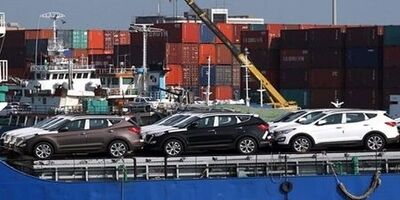 مجوز فعالیت واردکنندگان متخلف خودرو را باطل کنید
