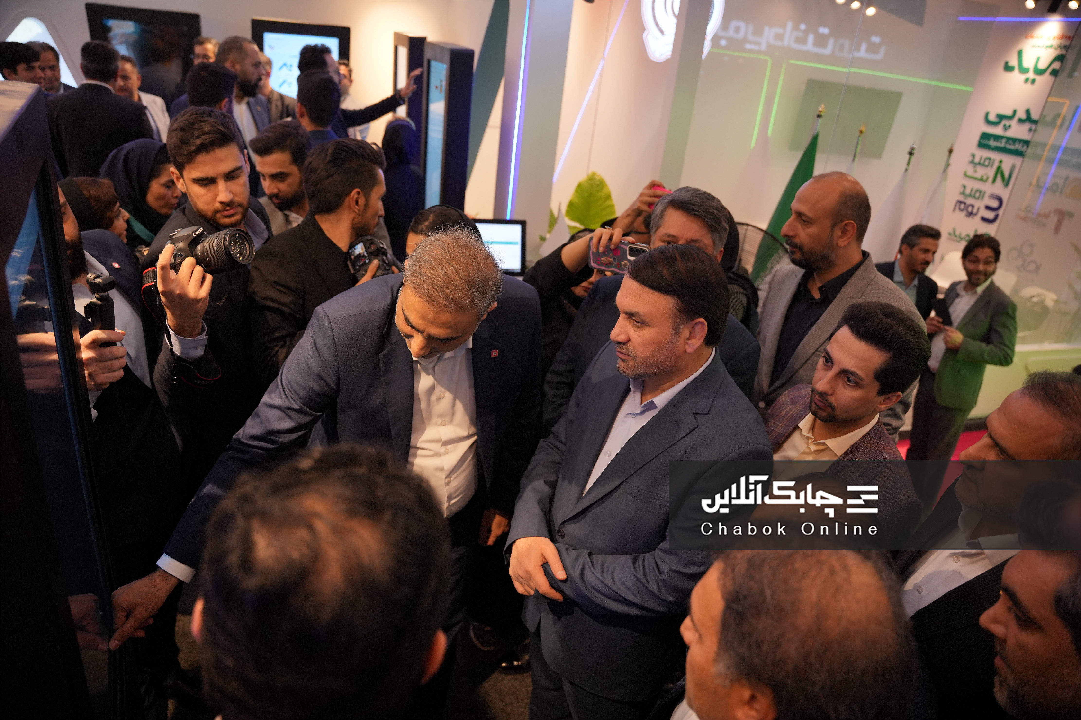 رونمایی از محصول فناورانه "سامانه پرداخت آفلاین" امیدپی +عکس