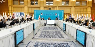 درخواست رئیس کل بانک مرکزی از مجلس برای  تکالیف مالایطاق