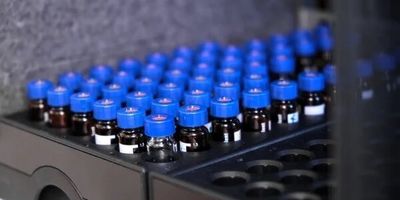 ذخایر دارویی و خونی کشور کاملاً تأمین است
