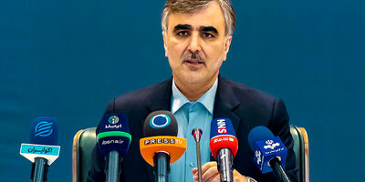 فعالیت بنگاه‌داری بانک‎‌های تجاری قابل قبول نیست