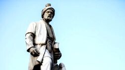 ایتالیایی‌ها به داد مجسمه فردوسی می‌رسند