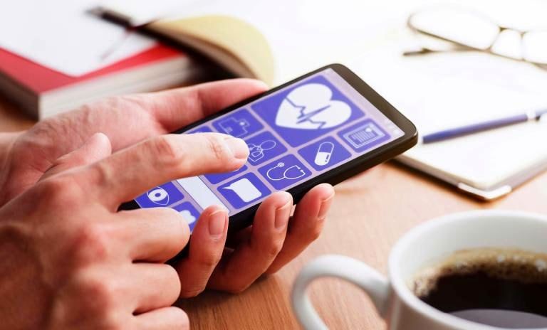 چرا اپلیکیشنهای بیمهای در ایران افراد را جذب نمی کنند؟