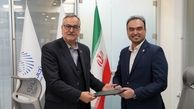 در یازدهمین سالگرد تأسیس بیمه تجارت‌نو از بیمه‌نامه «زندگی‌نو» رونمایی شد
