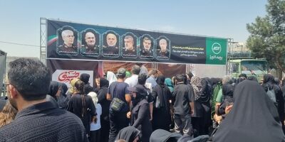 پیوند خدمت و معنویت