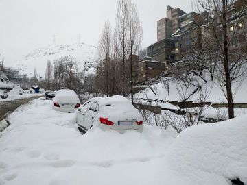 برف یک متری در تهران