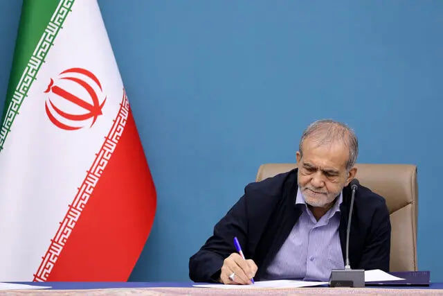 رئیسجمهور دستور توقف پروژه پتروشیمی میانکاله را صادر کرد