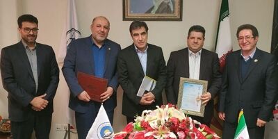 ایجاد سه هلدینگ برای پیشبرد اهداف بیمه ایران مهم است