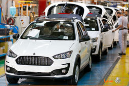 گروه خودروسازی سایپا رتبه نخست کشور در بهینه‌سازی مصرف سوخت و کاهش انتشار کربن را کسب کرد
