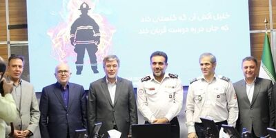 بیمه ایران سنگر امن آتش‌نشانان جان برکف/ قدردان فداکاری فرزندان دلیر این سرزمین هستیم