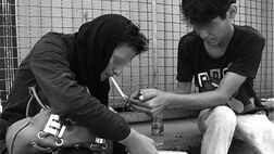 اعتیاد به خاطر مرگ دختر مورد علاقه
