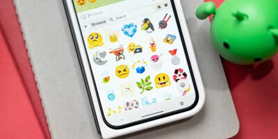 جیبورد قابلیت جدیدی برای Emoji Kitchen در گوشی‌های پیکسل معرفی کرد

