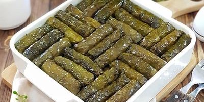 کیک دلمه برگ مو؛ غذای شیک و خوشمزه بدون پیچیدن برگ دلمه
