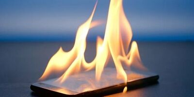 چند راه‌ ساده برای خنک کردن گوشی داغ
