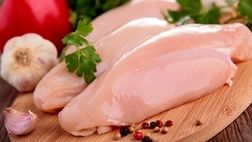 کاهش قیمت مرغ ادامه دارد