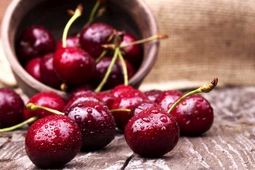 طرز تهیه مربای گیلاس ؛ از کجا بفهمیم غلظت مربا خوب است؟