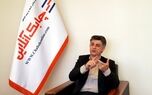 عباس اسلامی به بیمه زندگی کاریزما پیوست