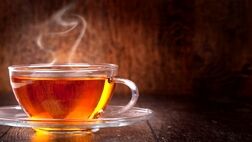 نوشیدن چای داغ  باعث بروز یک نوع سرطان خطرناک می شود