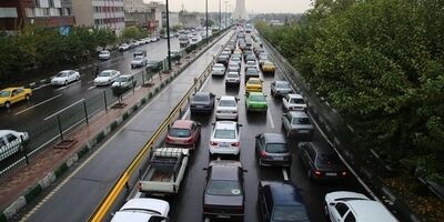ترافیک عادی و روان در اکثر معابر و بزرگراه های امروز پایتخت
