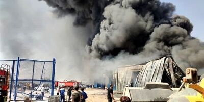 آتش‌سوزی گسترده در شهرک صنعتی دورود