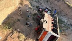 افزایش فوتی‌های واژگونی مینی‌بوس در ورزقان به ۱۰ کشته/ تشریح علت بروز حادثه