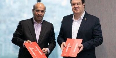آغاز مرحله جدید ساخت نیروگاه های خورشیدی صنعتی و خانگی با تسهیلات بانک ملت