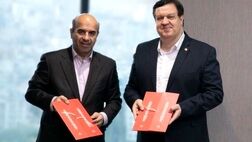 آغاز مرحله جدید ساخت نیروگاه های خورشیدی صنعتی و خانگی با تسهیلات بانک ملت