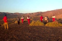 ۱۰ ساعت تلاش نفسگیر برای یافتن کودک گمشده در کویر

