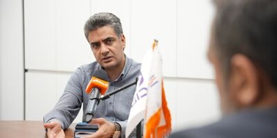 به کار گیری هوش مصنوعی دست‌ کم 50 درصد هزینه های صنایع را کاهش می دهد + فیلم