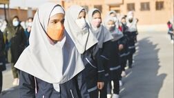 دریافت پول از والدین بابت روپوش دانش آموزان در مدارس ممنوع!