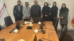 تقدیر از همکاران نوینی نویسنده مقاله برای همایش بیمه و توسعه
