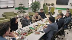 برگزاری چهارمین نشست هم اندیشی مدیران بیمه البرز با رؤسای تشکل های صنفی نمایندگان
