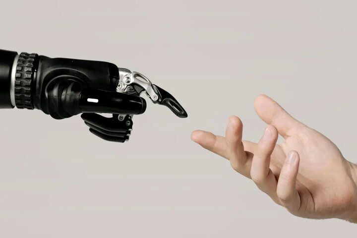 غول فناوری سامسونگ پا به عرصه ربات‌های انسان‌نما گذاشت
