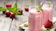 طرز تهیه میلک شیک توت فرنگی