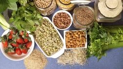 مزایای فیبر محلول در مقایسه با فیبر نامحلول چیست؟