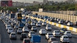 ترافیک صبحگاهی در معابر و بزرگراه‌های شهر تهران
