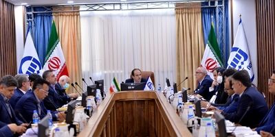 نشست سرپرستان مناطق دهگانه بیمه آسیا در تهران برگزار شد