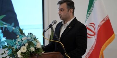 تمرکز زدایی در صنعت بیمه منجر به بالا رفتن رضایت مشتریان می‌شود