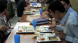 دانشجویان یارانه غذا خواهند گرفت