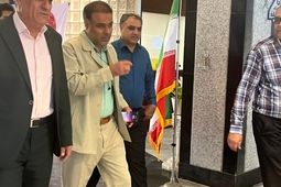بیمه ایران هرمزگان در جمع سه دستگاه برتر خدمت‌رسان ایام جنگ رمضان قرار گرفت

