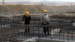 تمام کارگران ساختمانی با مصوبه جدید مجلس بیمه می‌شوند
