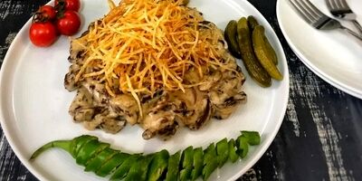 طرز تهیه بیف استراگانف روسی

