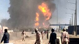 ۱۰۰۰ دستگاه کامیون در انفجار گمرک اسلام‌قلعه دچار حریق شدند