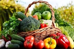 چه سبزیجاتی اسید اوریک را پایین می‌آورد ؟
