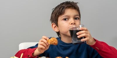 نوشابه گازدار بلای جان کودکان
